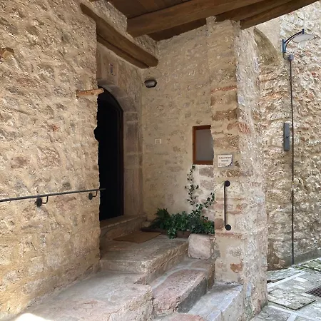 別荘 The House In The Castle *